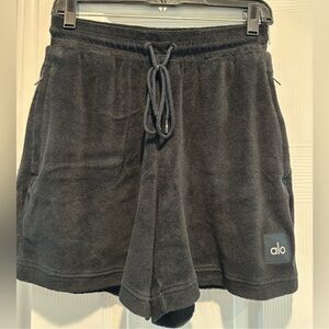 ALO Yoga Men's black Terry Shorts